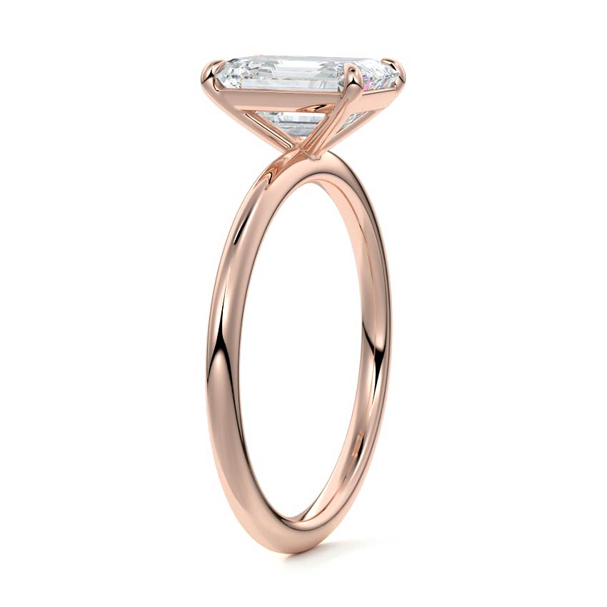 EMERALD SOLITAIRE RING
