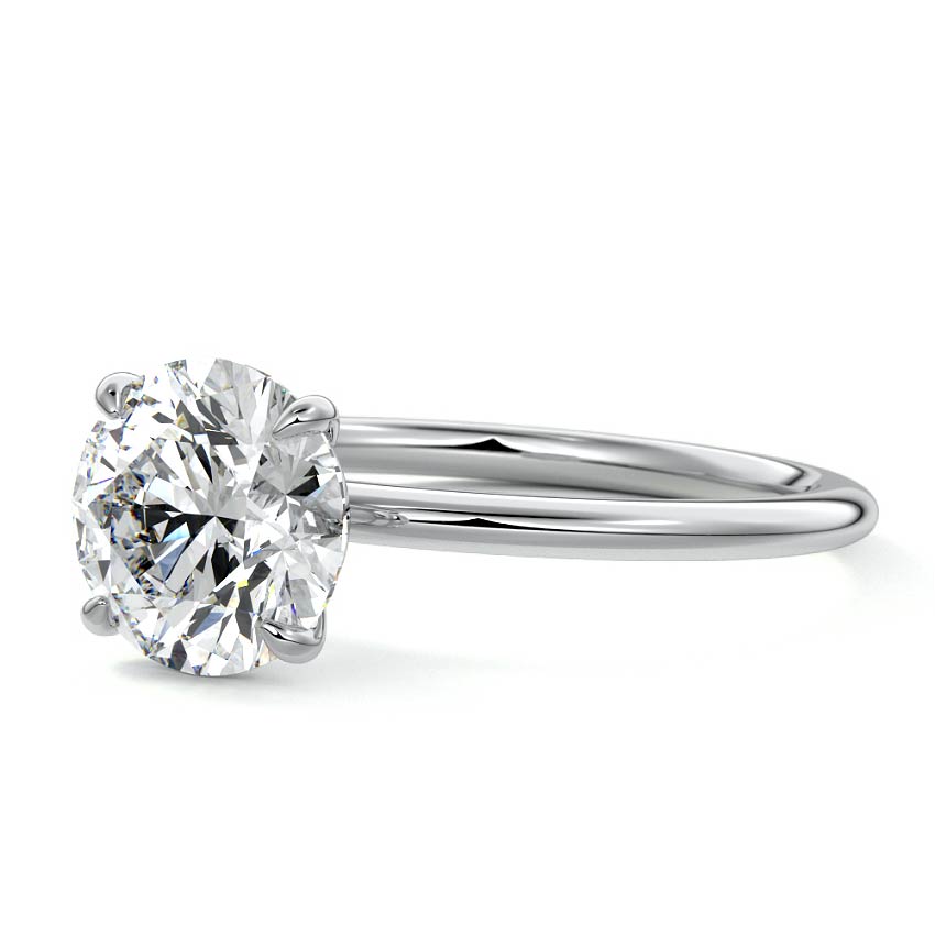 ROUND SOLITAIRE RING