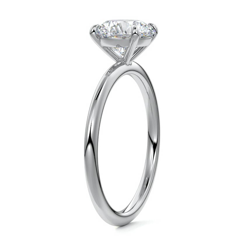 ROUND SOLITAIRE RING