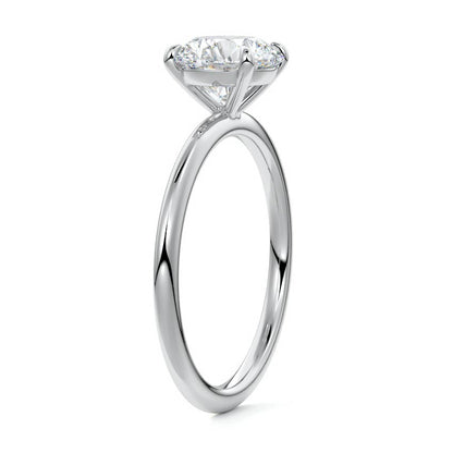 ROUND SOLITAIRE RING