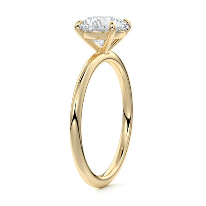 ROUND SOLITAIRE RING