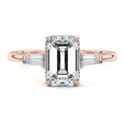 EMR/TB 3 STONES RING