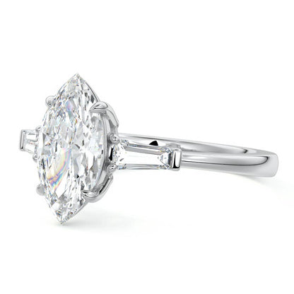 MQ/TB 3 STONES RING