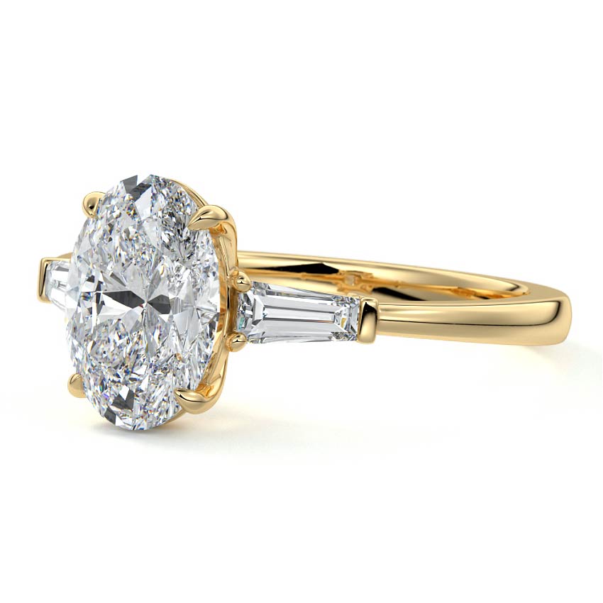 OVAL/TB 3 STONES RING