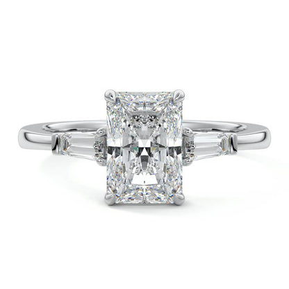 RAD/TB 3 STONES RING