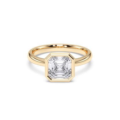 SQ.EMERALD BEZEL SOLITAIRE RING
