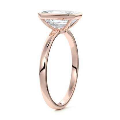 EMERALD BEZEL SOLITAIRE RING