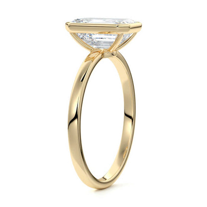EMERALD BEZEL SOLITAIRE RING