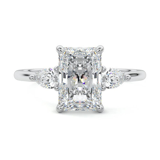 RAD/PS 3 STONES RING