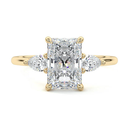 RAD/PS 3 STONES RING