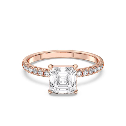 SQ.EMERALD SIDESTONE RING (THIN)