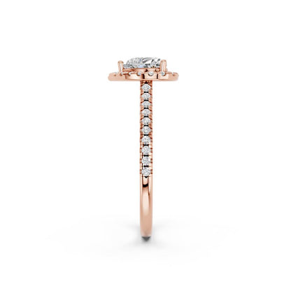 HEART HALO WITH ROUND SIDE STONE RING