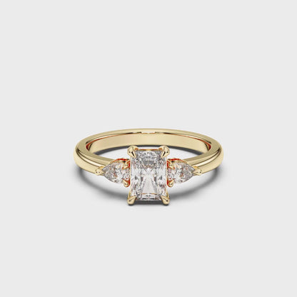RAD/PS 3 STONES RING