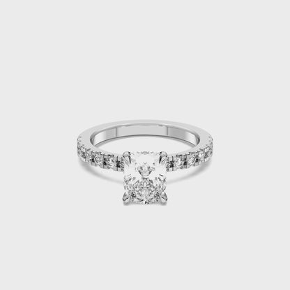 EL.CUSHION HIDDEN HALO (COLLAR)  WITH SIDE STONE