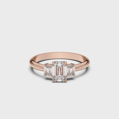EMERALD/EM 3 STONES RING