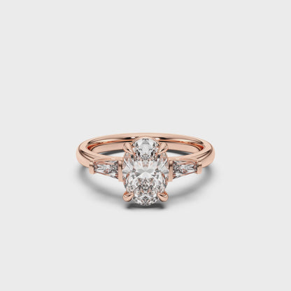 OVAL/TB 3 STONES RING