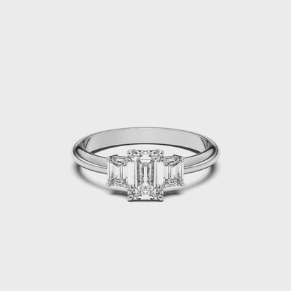 EMERALD/EM 3 STONES RING