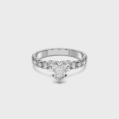HEART SIDESTONE RING (THICK)