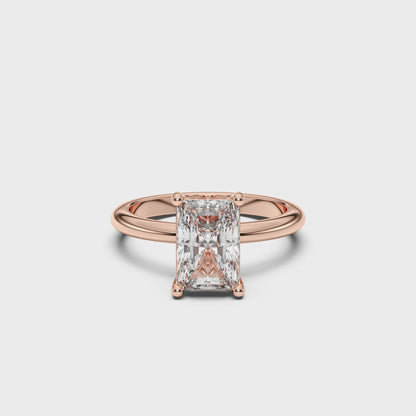 EMERALD SOLITAIRE RING