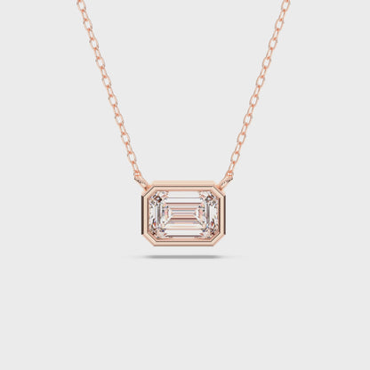EMERALD BEZEL SOLITAIRE PENDANT