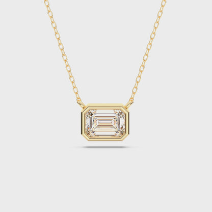 EMERALD BEZEL SOLITAIRE PENDANT